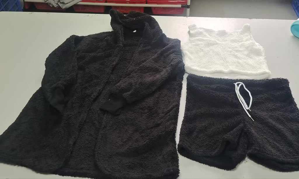Women's 3-Piece Cosy Pajama Set – Crop Top, Tank & Shorts